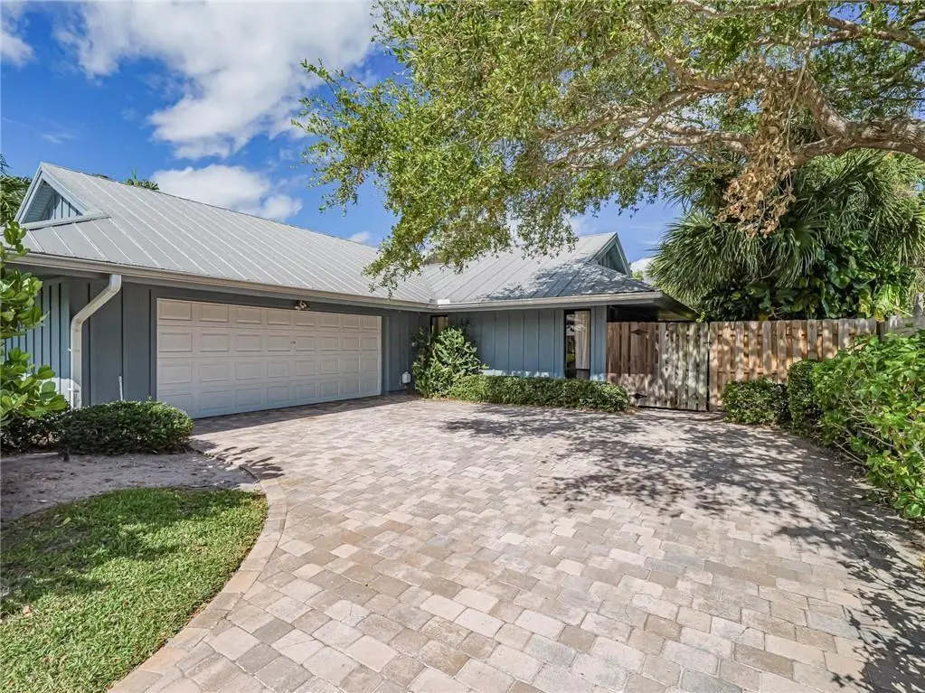 1330 Shorewinds Lane, Vero Beach, FL – photo 7