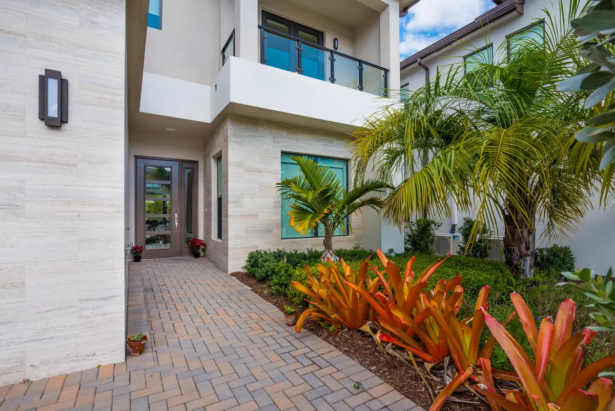 Front View at 8131 Laurel Falls Drive, Boca Raton