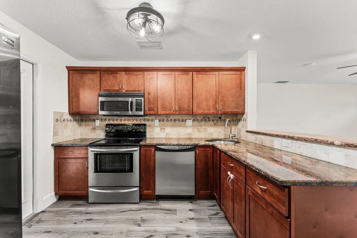 008-2800Northeast8thAvenue-PompanoBeach- at 2800 NE 8th Avenue, Pompano Beach