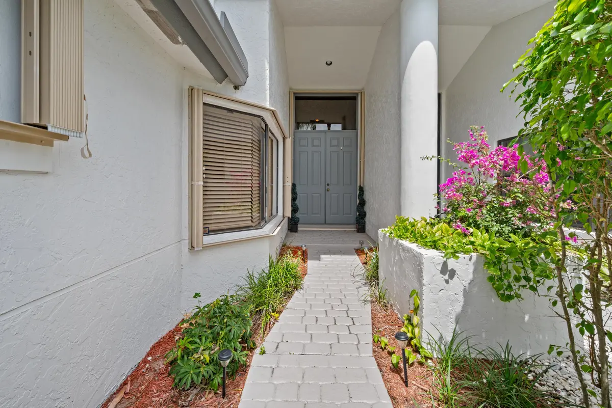 IMG_1323 at 1121 Sand Drift Way B, West Palm Beach