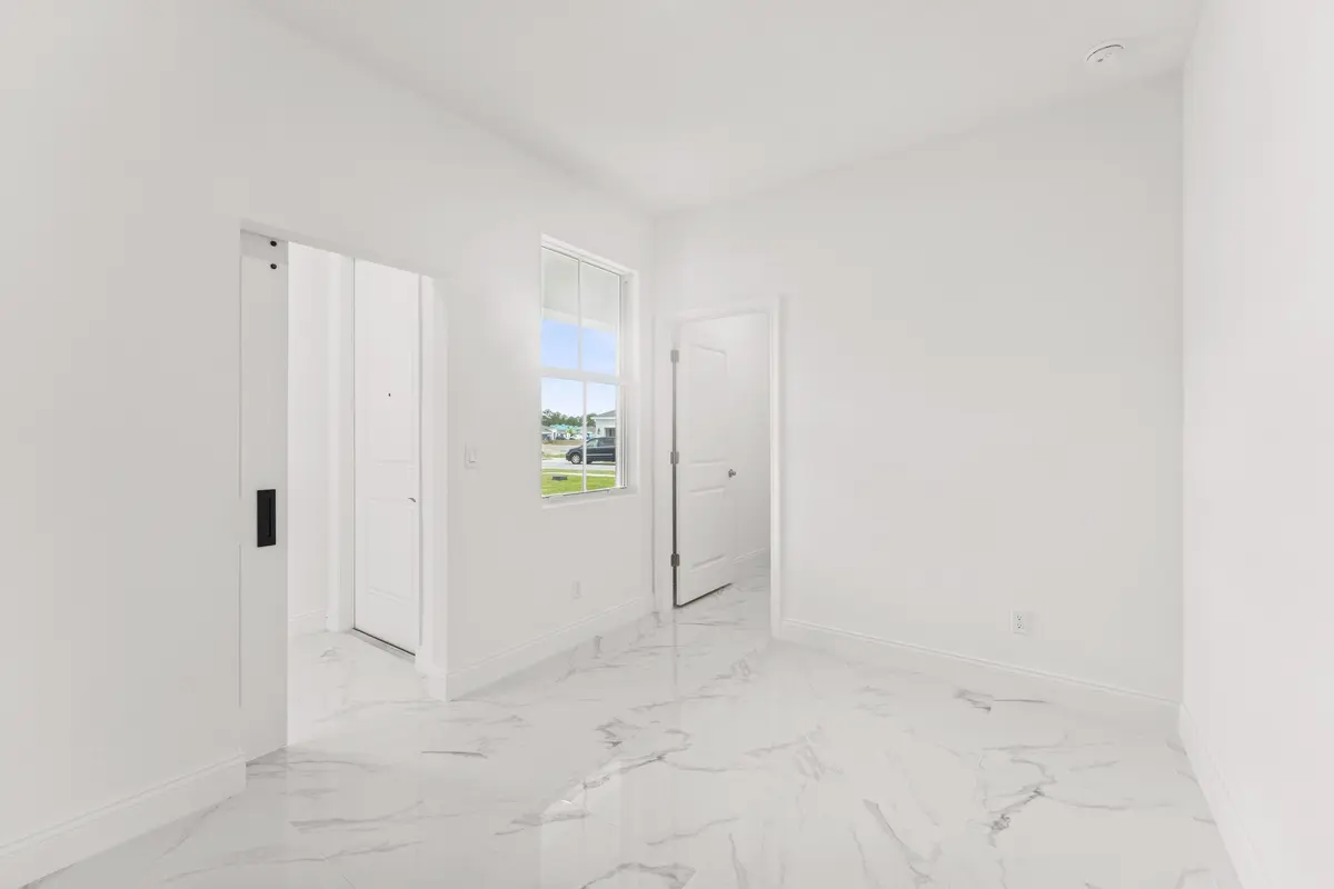 Home Office at 10123 Dreamweaver Road 48, Port St. Lucie