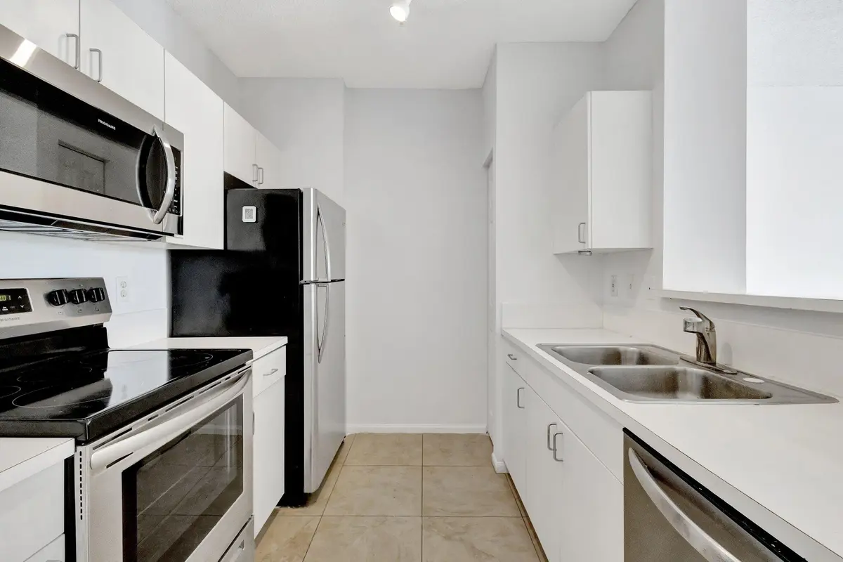 2-web-or-mls-_82A3828 at 720 S Sapodilla Avenue 303, West Palm Beach