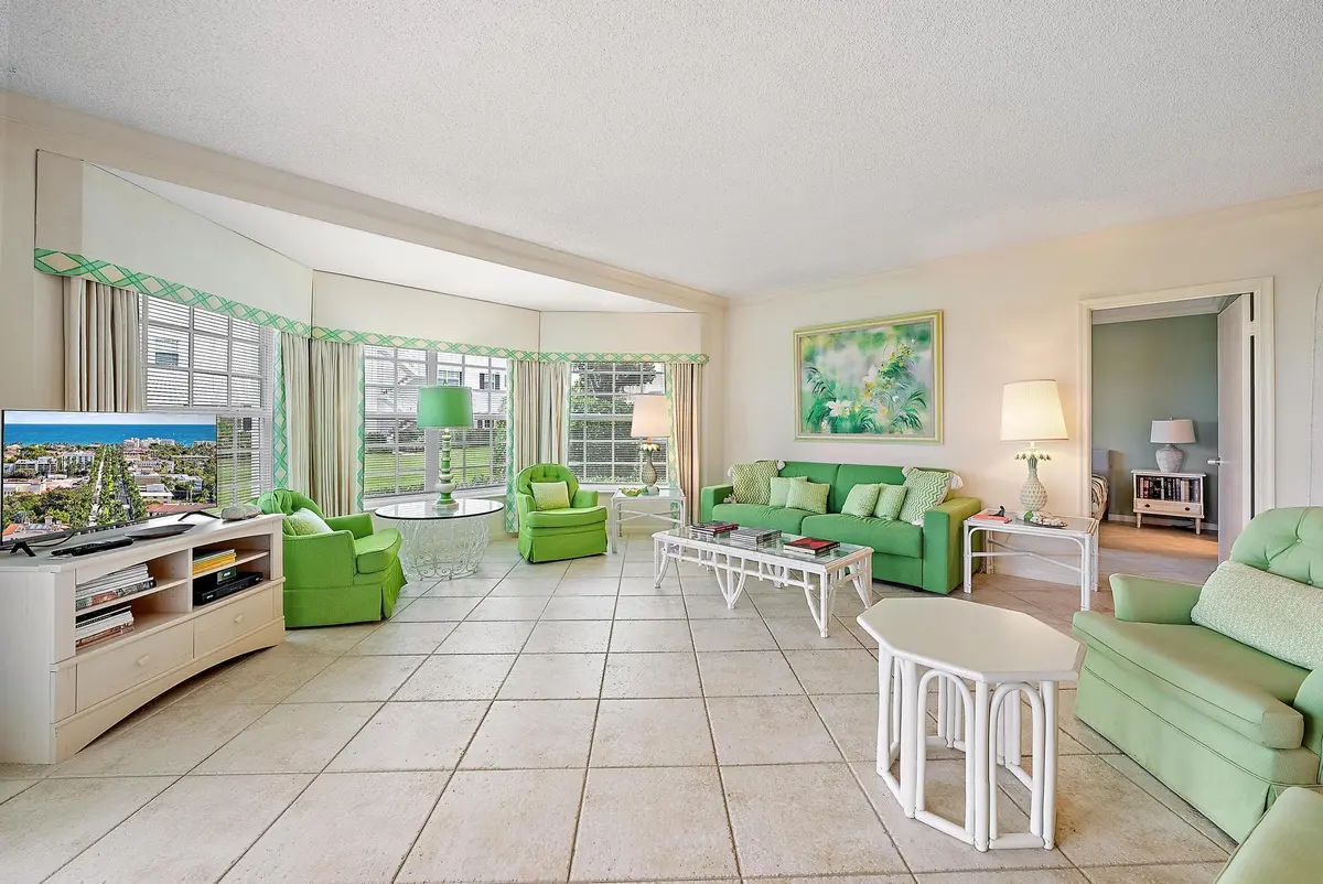 400 S Ocean Blvd 103a-19 at 400 S Ocean Boulevard 103a, Manalapan