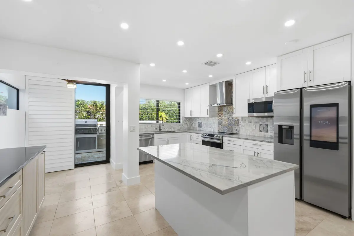 38-web-or-mls-SMG01084 at 1484 Via Del Sol, Jupiter