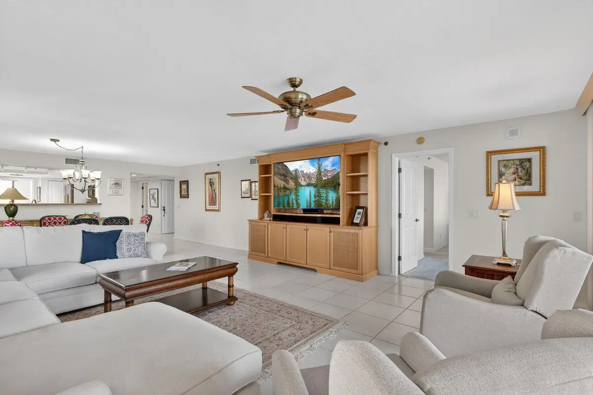 6-web-or-mls-5P1A1597 at 4000 N Highway A1a 502, Hutchinson Island