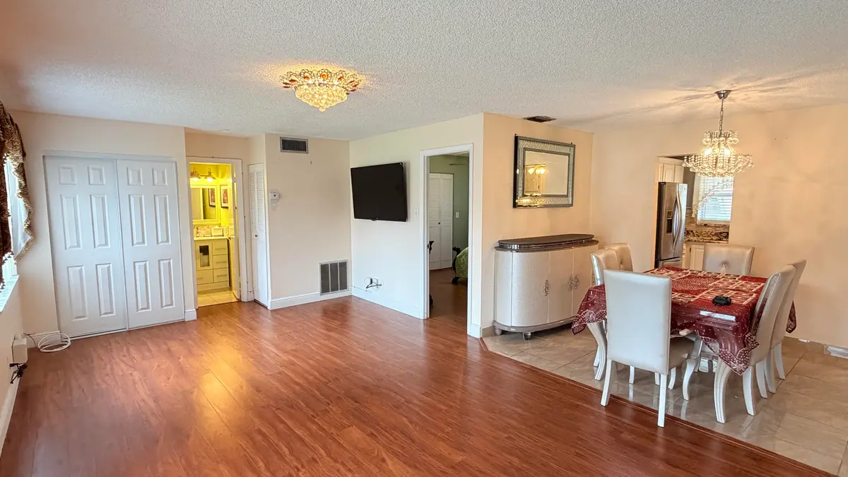 IMG_1142 at 320 Lake Dora Drive 320, West Palm Beach