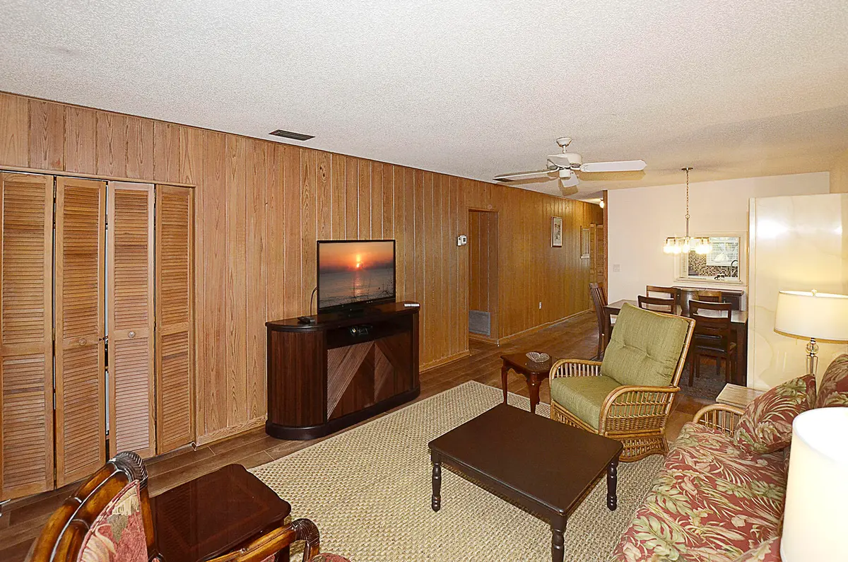 Lr1 at 900 Jasmine Lane 9a, Vero Beach
