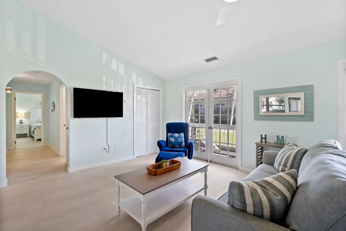 Livingroom 4 at 670 Hernando Street A, Fort Pierce