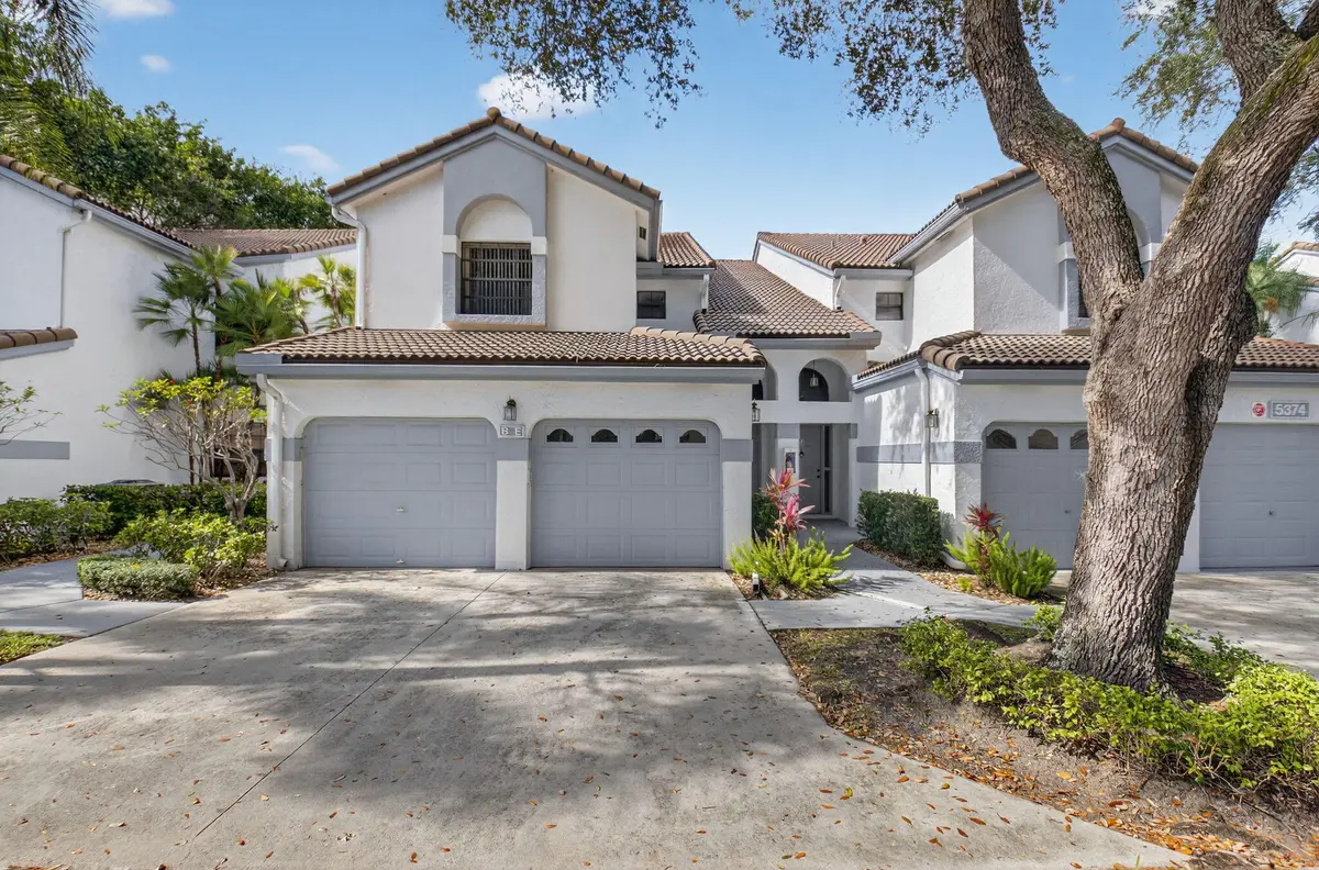 5374 Venetia Court, Apt. E at 5374 Venetia Court E, Boynton Beach