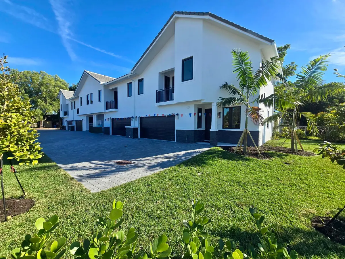6997 NW 30th Terrace D, Fort Lauderdale, FL – photo 2