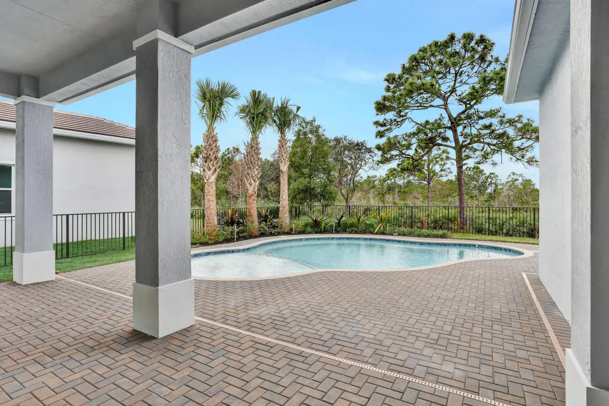 0H3A7059 at 114 SE Palma Street, Port St. Lucie
