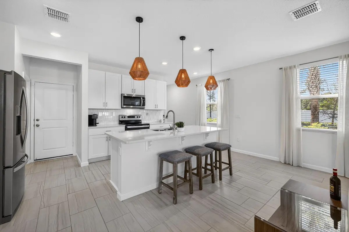 5-web-or-mls-5-print-3A5A2927 at 5624 SE Edgewater Circle, Stuart