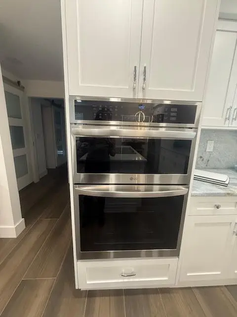 built in microwave and oven at 5520 N Ocean Boulevard 111, Ocean Ridge