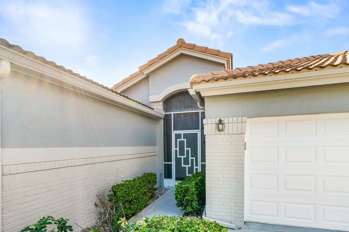Welcome in. at 9707 Harbour Lake Circle, Boynton Beach