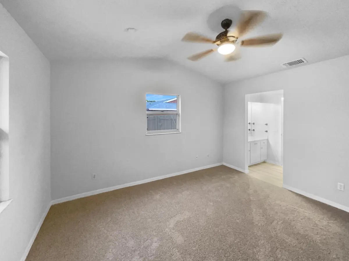 listing_3 at 5409 Hickory Drive, Fort Pierce