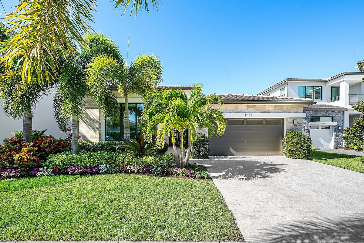 17135 Abruzzo Avenue at 17135 Abruzzo Avenue, Boca Raton