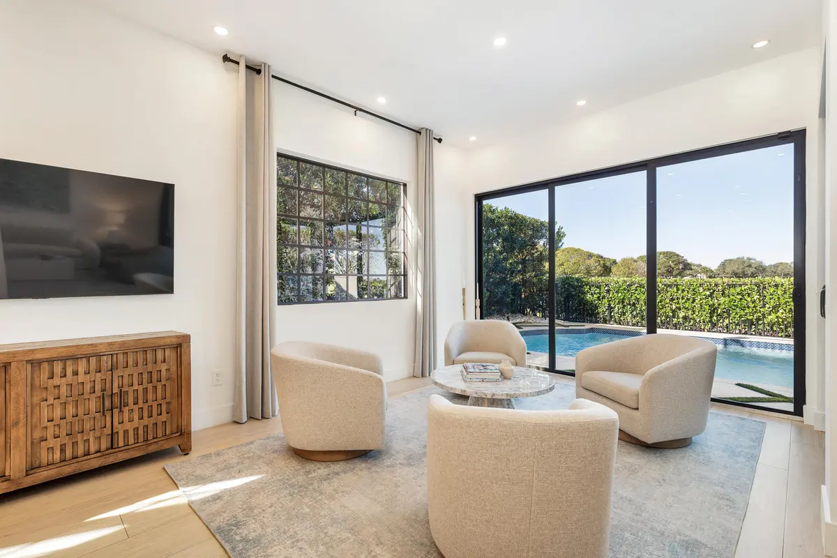 high-12 at 2085 Regents Boulevard, West Palm Beach