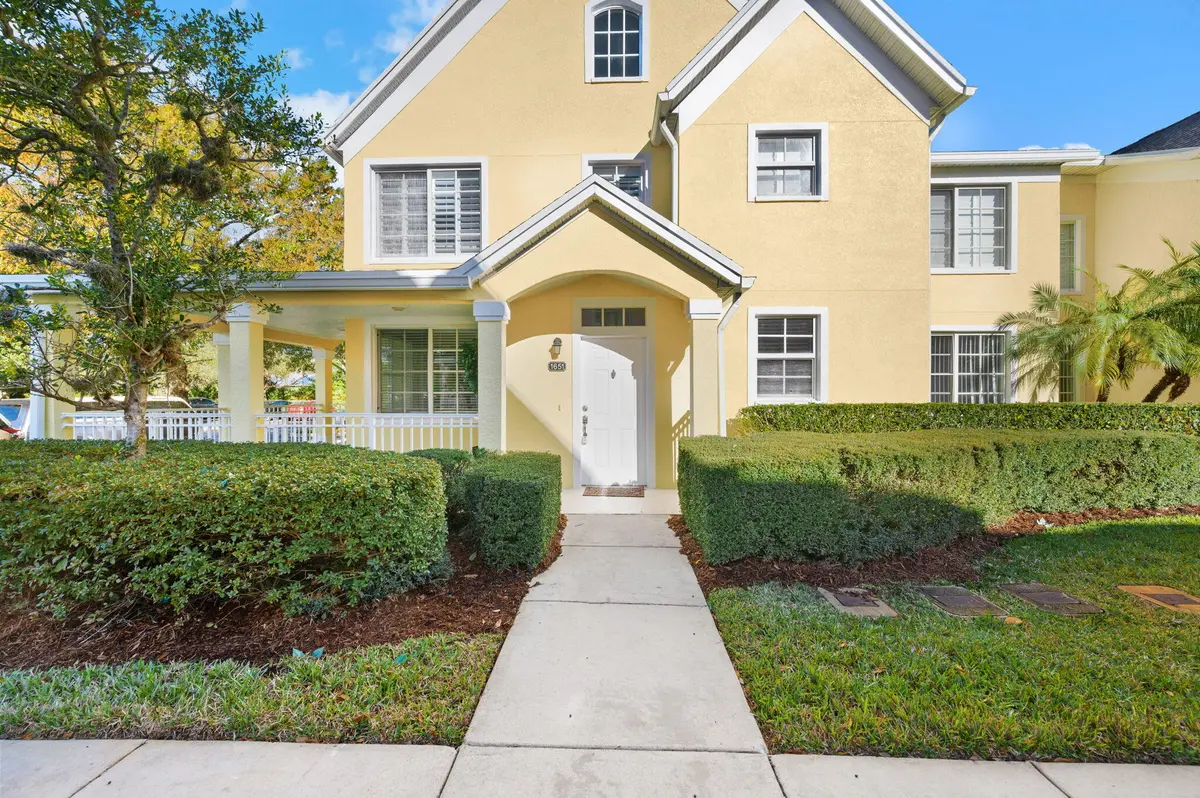 4-web-or-mls-1651 SE Pomeroy St - 4 at 1651 SE Pomeroy Street, Stuart