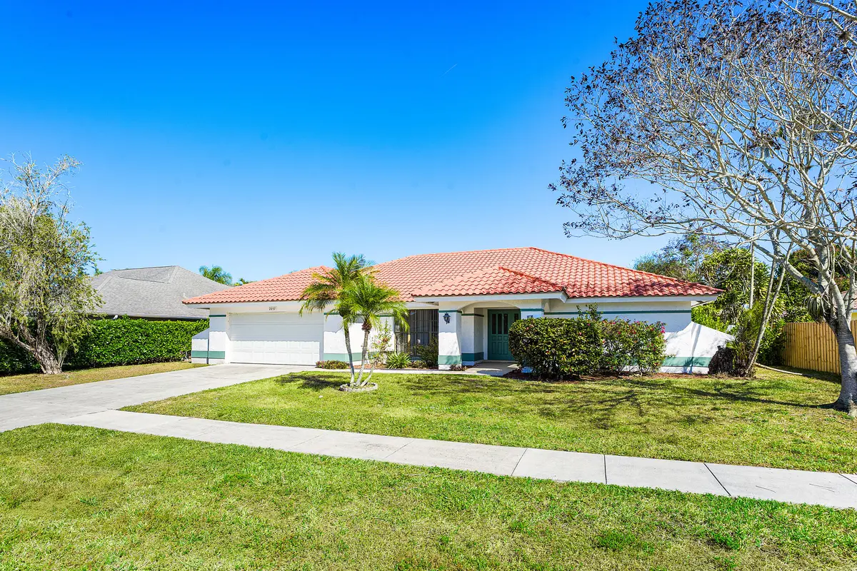 003-2057AmesburyCircle-Wellington-FL-334 at 2057 Amesbury Circle, Wellington