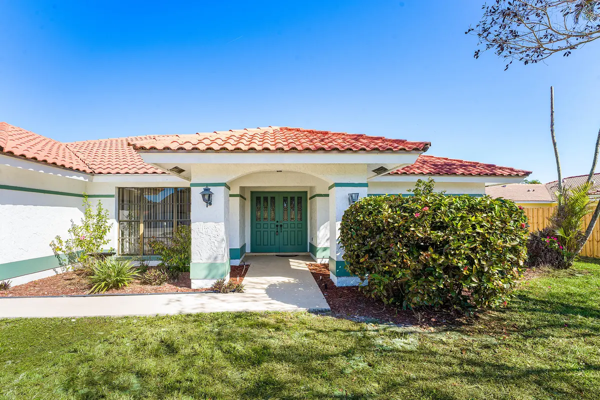 004-2057AmesburyCircle-Wellington-FL-334 at 2057 Amesbury Circle, Wellington