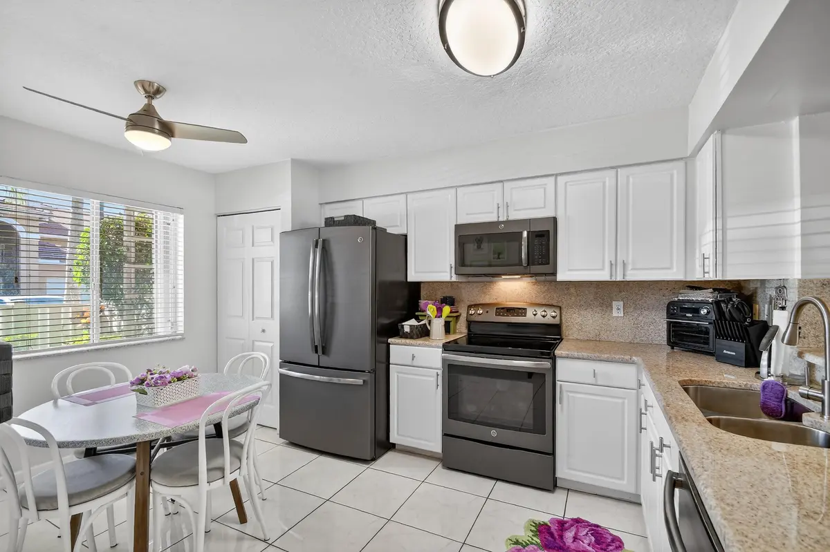 Kitchen 1 at 5951 Regal Glen Drive 107, Boynton Beach