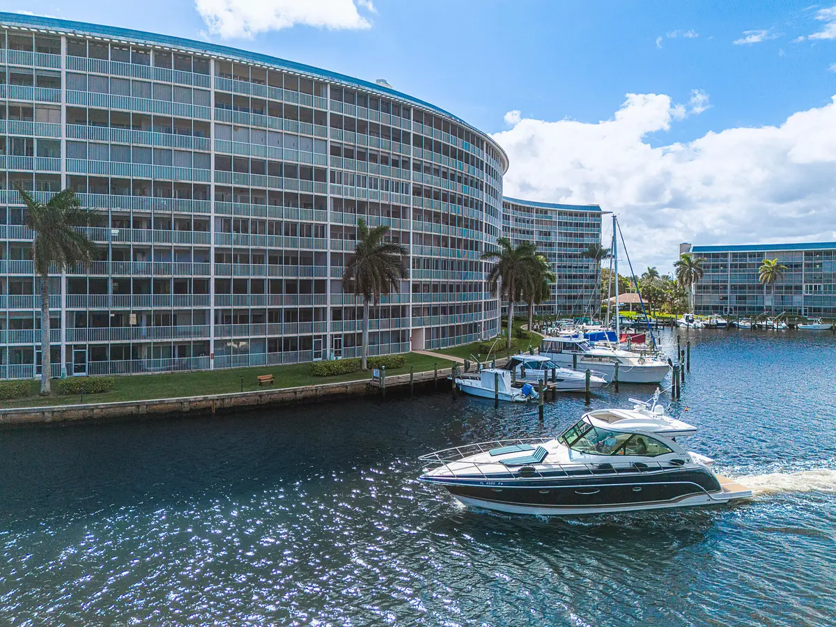 Aerial at 1537 E Hillsboro Boulevard 243, Deerfield Beach