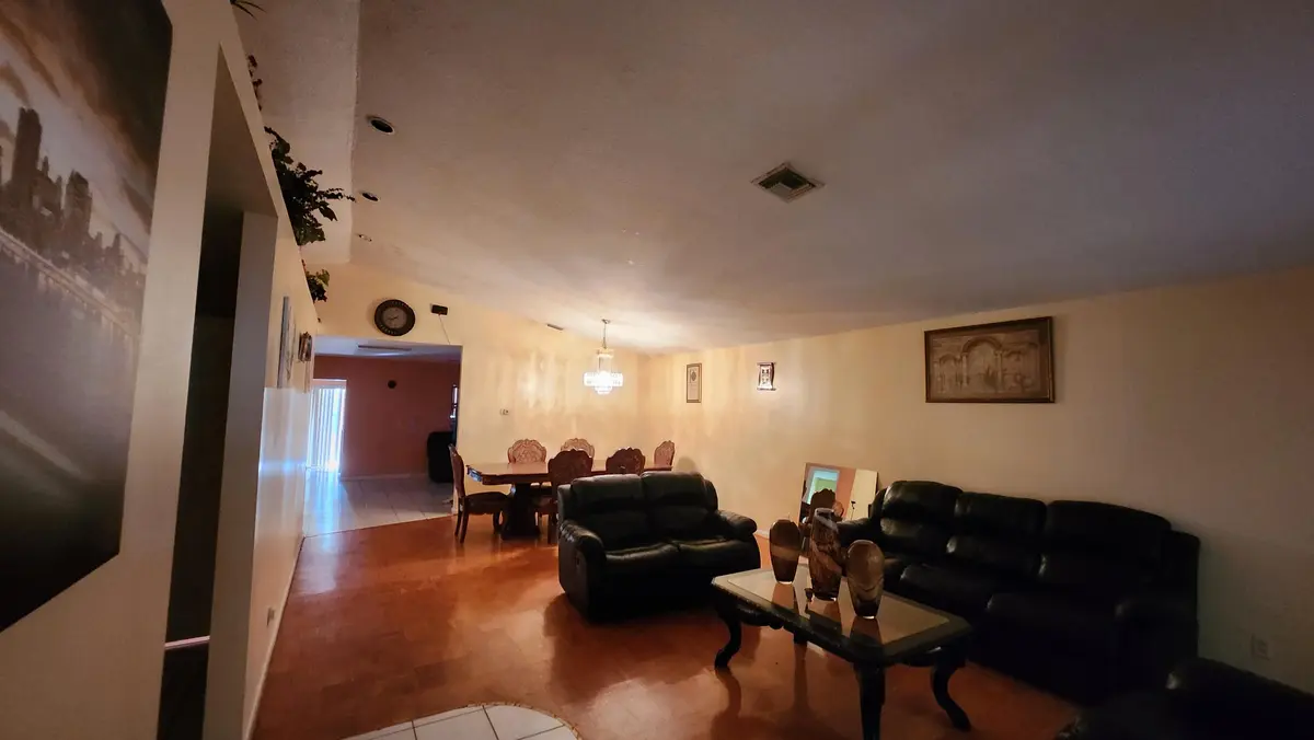 1207 Hatteras Circle, Greenacres, FL – photo 4