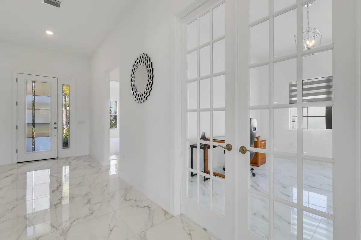 Foyer at 10874 Stellar Circle, Palm Beach Gardens