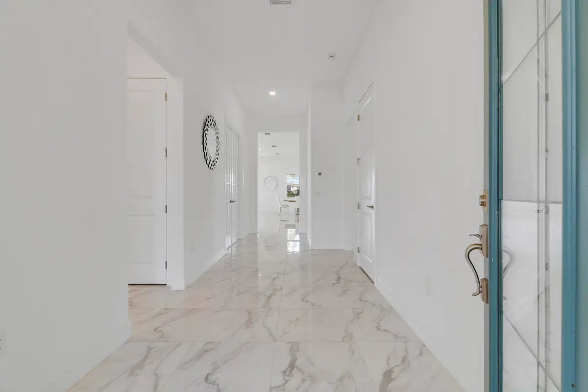 Foyer at 10874 Stellar Circle, Palm Beach Gardens