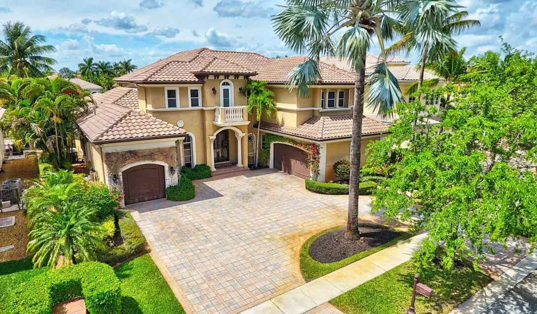 17545 Middlebrook Front at 17537 Middlebrook Way, Boca Raton