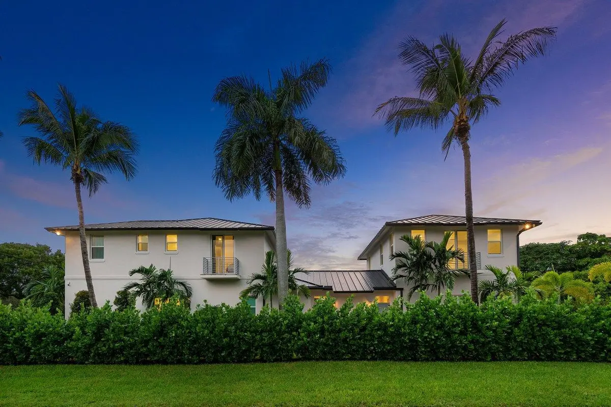 Corner lot at 217 Gulfstream Boulevard, Boynton Beach
