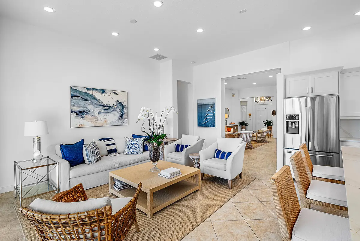 Family Room at 9666 Via Elegante, Wellington