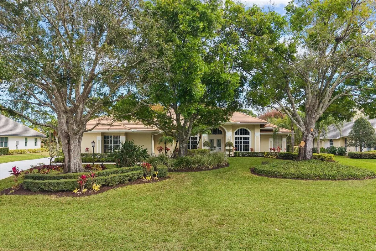 01-plant in-1 at 8007 Plantation Lakes Drive, Port St. Lucie