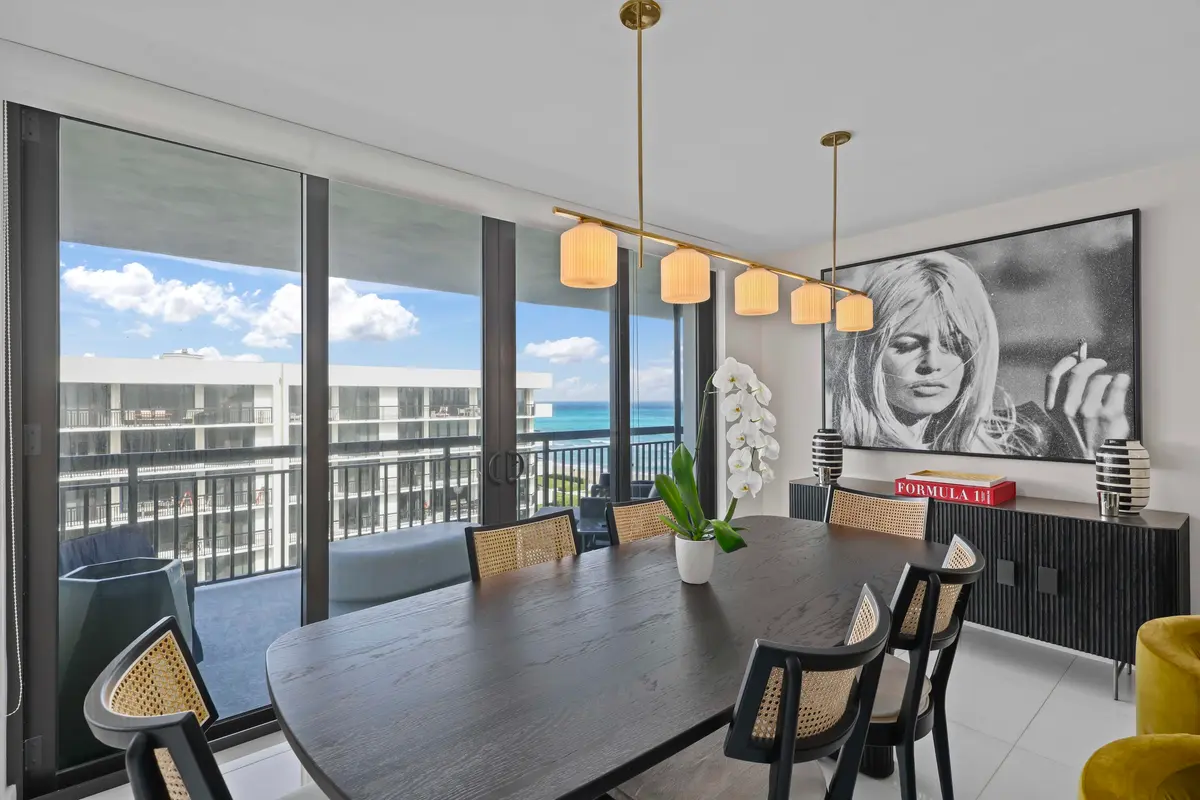 6 - Dining Room at 3140 S Ocean Boulevard 506s, Palm Beach