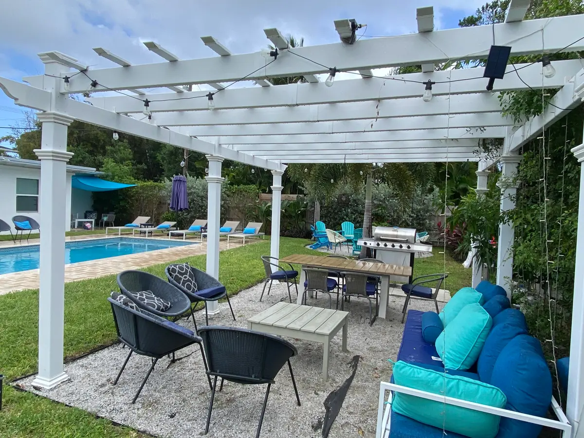IMG_4165 at 304 SE 3rd Street, Delray Beach