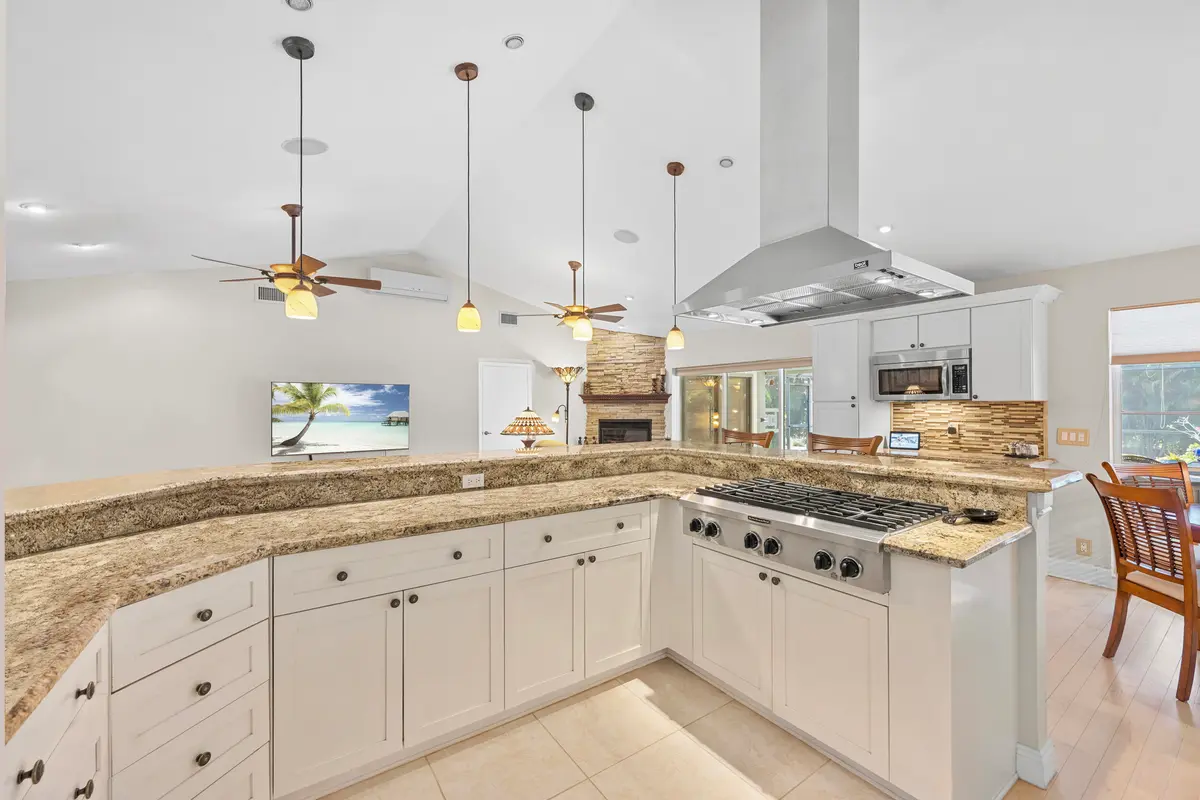 KITCHEN at 14409 67th Trail, Palm Beach Gardens