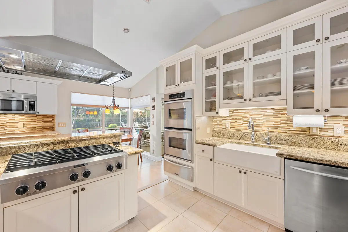 KITCHEN at 14409 67th Trail, Palm Beach Gardens