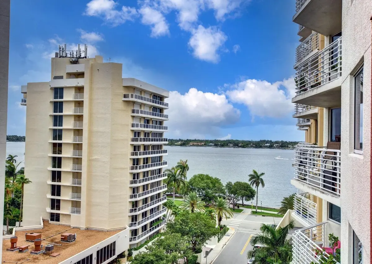 Slade View2 at 1551 N Flagler Drive 806, West Palm Beach