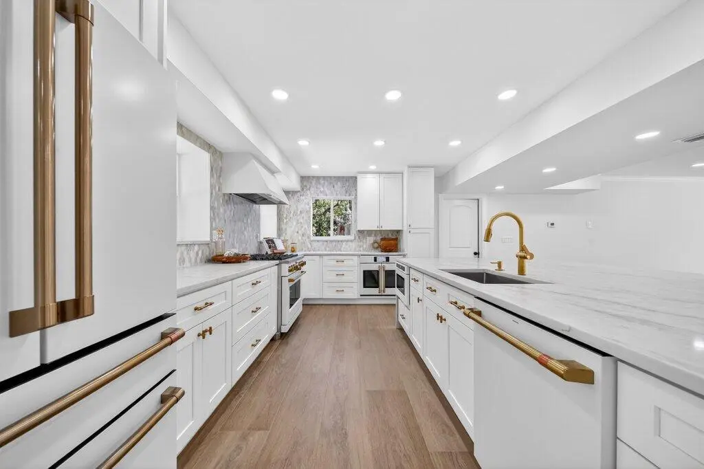 kitchen4.jpg-SMALL at 37 E High Point Road, Sewalls Point