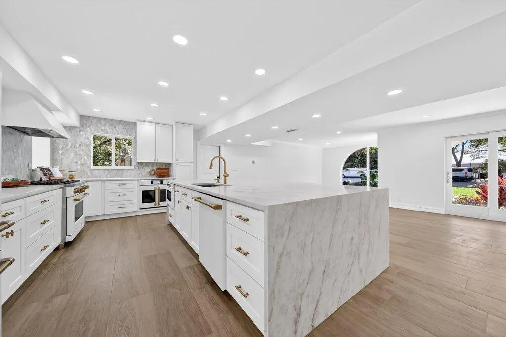 kitchen5.jpg-SMALL at 37 E High Point Road, Sewalls Point
