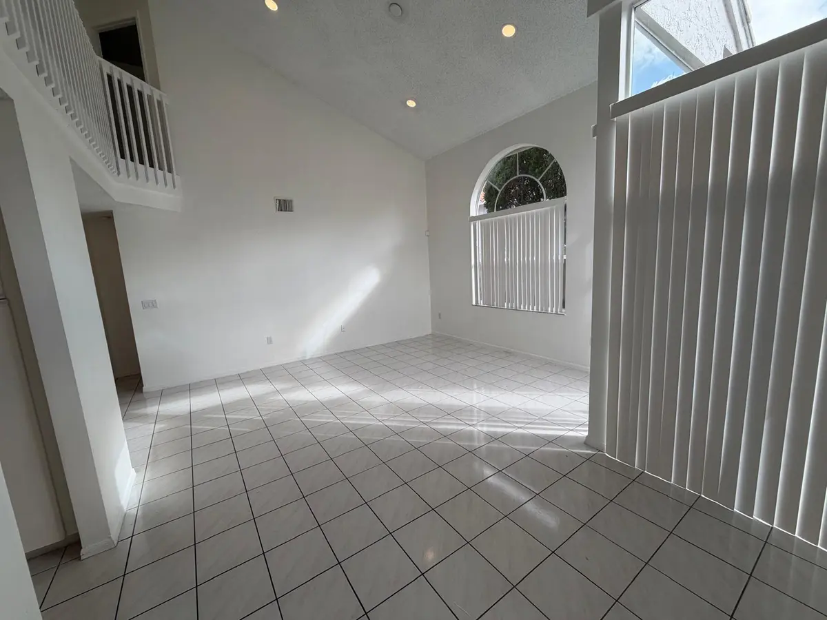 WhatsApp Image 2026-01-24 at 6.11.10 PM at 3780 Amalfi Drive 3780, Hollywood