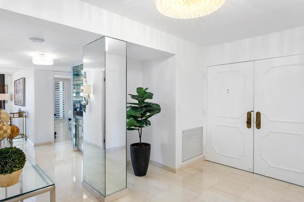 Foyer at 108 Lakeshore Drive 640, North Palm Beach