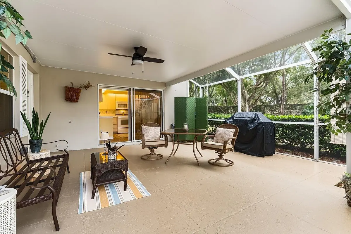2913-SW-Lakemonth-PL-HigMedia-009-1280 at 2913 SW Lakemont Place, Palm City