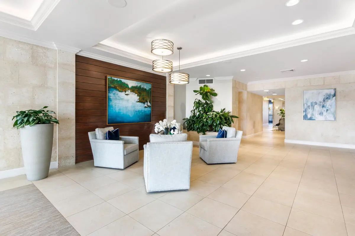 Lobby at 108 Lakeshore Drive 640, North Palm Beach