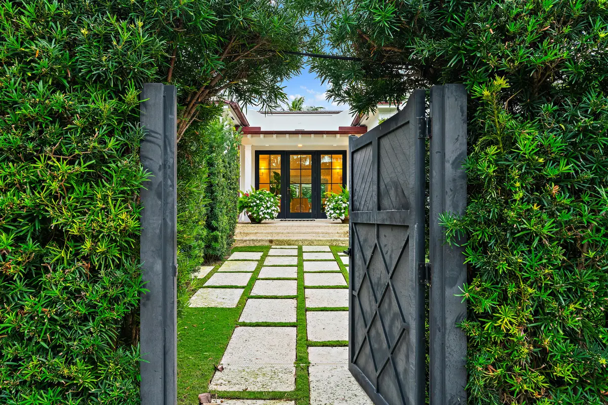 2a at 160 Chilean Avenue, Palm Beach