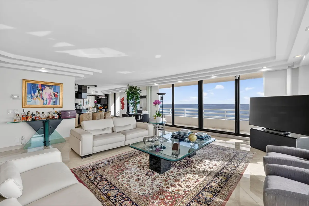 Living Area at 1500 S Ocean Boulevard 606, Boca Raton