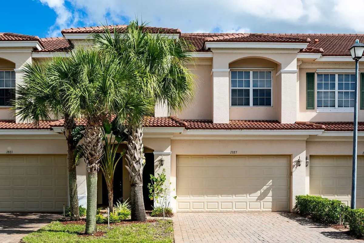 cedar dunes front at 2887 SW Cedar Dunes Drive, Port St. Lucie