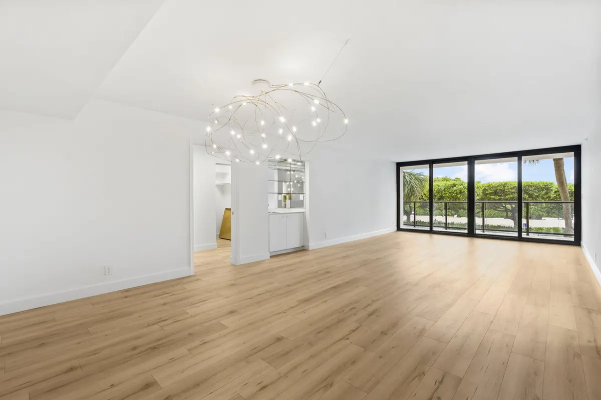3440 S Ocean 107S at 3440 S Ocean Boulevard 107s, Palm Beach