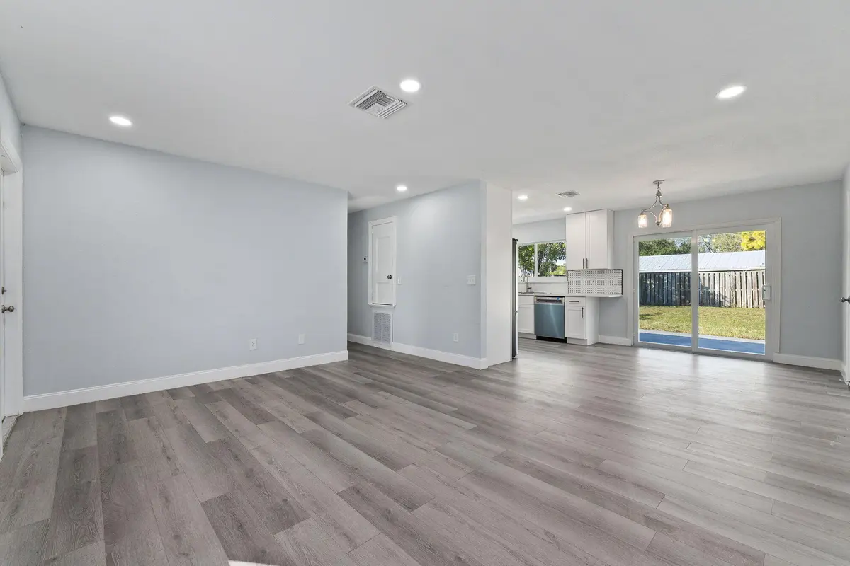 12-web-or-mls-DSC03092 at 2075 7th Court, Vero Beach