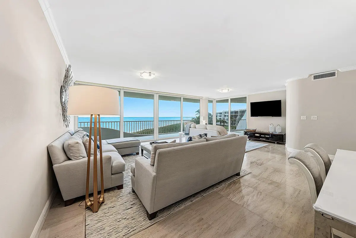 013-2001SoutheastSailfishPointBoulevard- at 2001 SE Sailfish Point Boulevard 313, Stuart